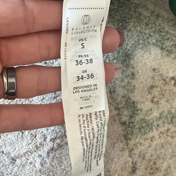 Balance Collections Women’s Size Small - Picture 8 of 9